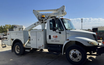 How Bucket Trucks Drive Success, Safety